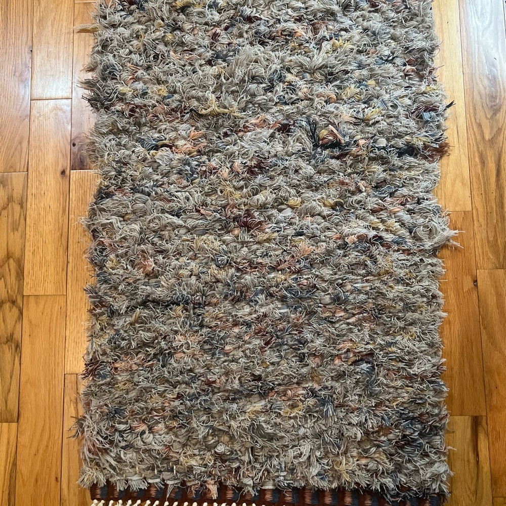 Handmade rug 2x3 ft.